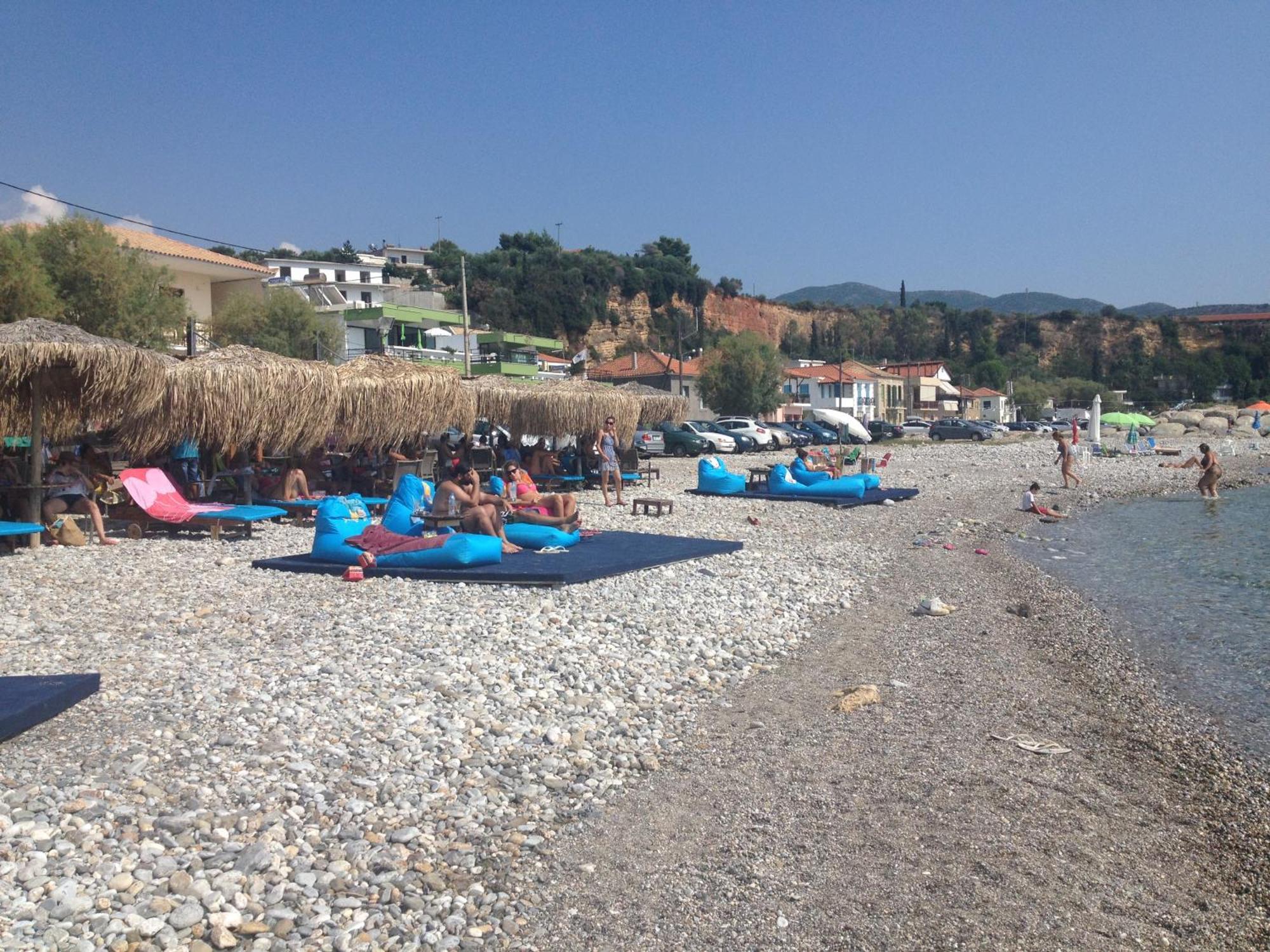 Ferienwohnung Agali 2 Superior Mezonet Front Of The Sea Akrogiali Exterior foto